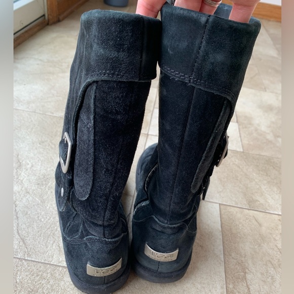 Uggs tall black snap button boots - Picture 2 of 2